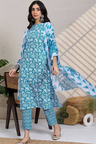 Women Floral Printed Regular Pure Cotton Kurta With Trousers & Dupatta