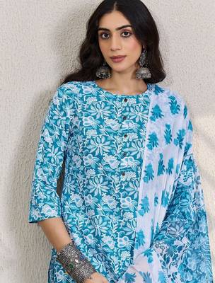 women floral printed regular  cotton kurta with trousers & dupatta 2