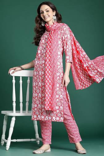 Floral Printed Regular Pure Cotton Kurta with Trousers & Dupatta