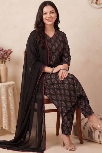 Women Ethnic Motifs Printed Regular Pure Cotton Kurta with Trousers & With Dupatta