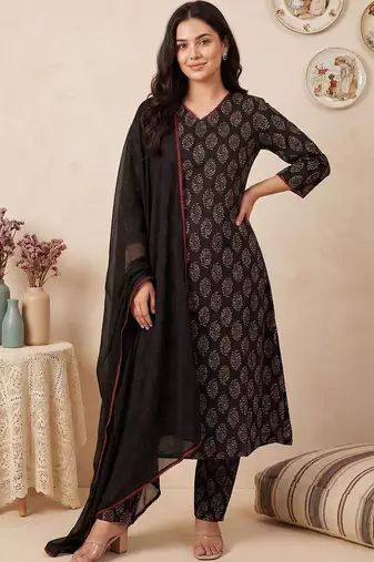 Women Ethnic Motifs Printed Regular Pure Cotton Kurta with Trousers & With Dupatta