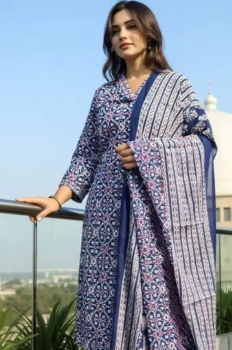 Women Printed Regular Cotton Kurta with Trousers & With Dupatta