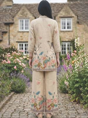 Women Floral Printed Regular Sequinned Linen Kurta with Palazzos 5