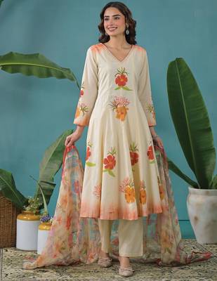 Women Floral Printed Regular Pure Cotton Kurta with Trousers & With Dupatta 1