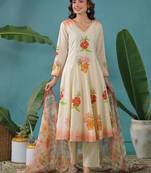 Women Floral Printed Regular Pure Cotton Kurta with Trousers & With Dupatta
