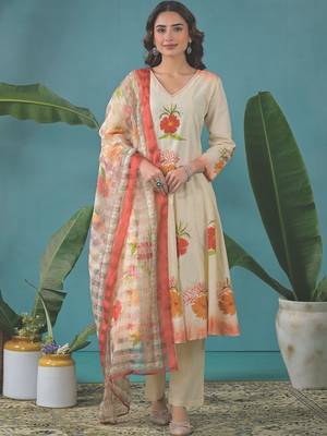 Women Floral Printed Regular Pure Cotton Kurta with Trousers & With Dupatta 4