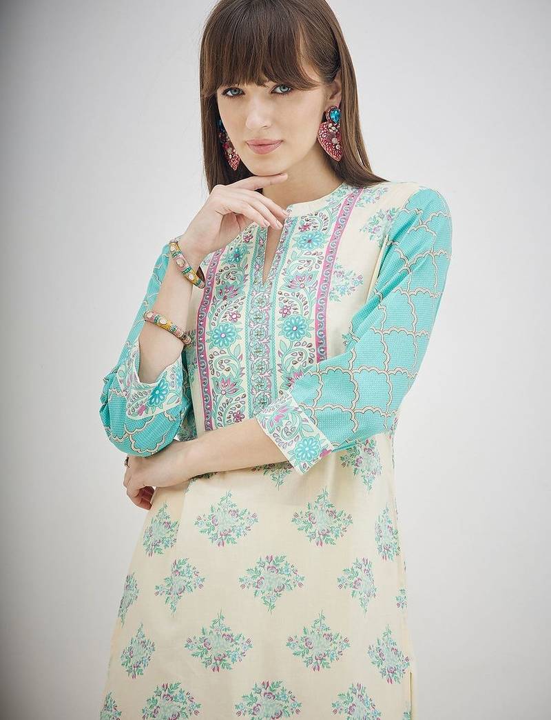 Women Floral Printed Regular Pure Cotton Kurta with Trousers