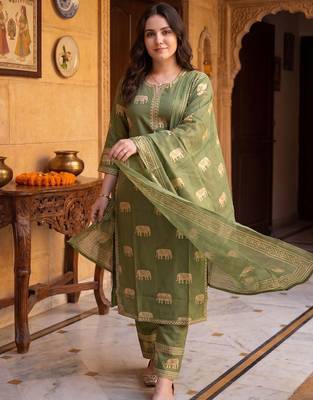 Women Ethnic Motifs Printed Regular Pure Cotton Kurta with Trousers & With Dupatta 3
