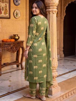 Women Ethnic Motifs Printed Regular Pure Cotton Kurta with Trousers & With Dupatta 4