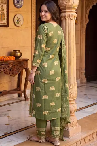 Women Ethnic Motifs Printed Regular Pure Cotton Kurta with Trousers & With Dupatta