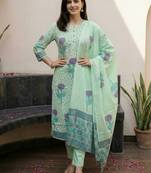 Women Floral Printed Regular Pure Cotton Kurta with Trousers & With Dupatta