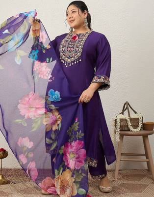 Plus Size Purple Embroidered Straight Kurta Trousers With Dupatta Set 2