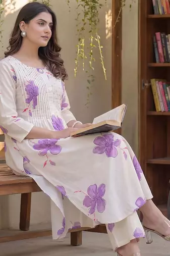 Women Floral Printed Regular Pure Cotton Kurta with Trousers