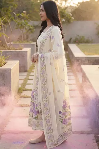 Women Floral Printed Regular Pure Cotton Kurta with Palazzos & With Dupatta