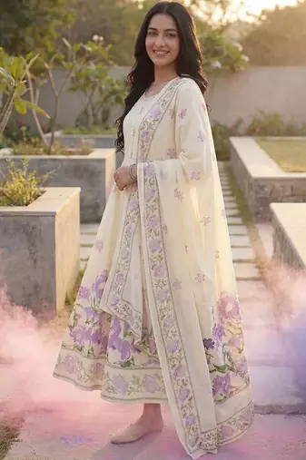 Women Floral Printed Regular Pure Cotton Kurta with Palazzos & With Dupatta