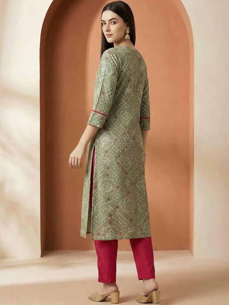 Women Bandhani Printed Regular Thread Work Pure Cotton Kurta with Trousers & With Dupatta