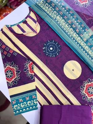 Women   s Printed Kurta Pant & Dupatta Set     Purple & Teal 2