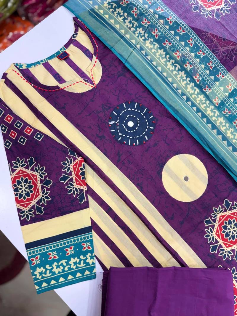 Women   s Printed Kurta Pant & Dupatta Set     Purple & Teal