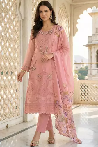 Women Floral Embroidered Regular Thread Work Kurta with Trousers & With Dupatta