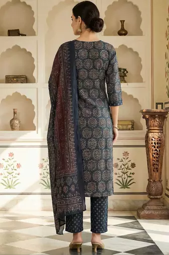 Women Ethnic Motifs Printed Regular Pure Cotton Kurta with Trousers & With Dupatta