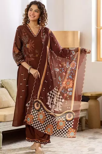 Women Ethnic Motifs Printed Regular Thread Work Kurta with Trousers & With Dupatta