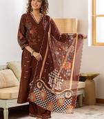 Women Ethnic Motifs Printed Regular Thread Work Kurta with Trousers & With Dupatta