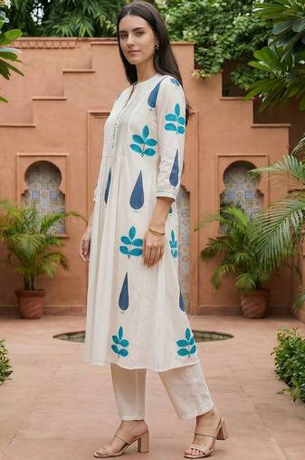 Women Ethnic Motifs Printed Regular Mirror Work Pure Cotton Kurta with Palazzos