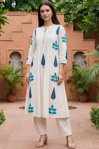 Women Ethnic Motifs Printed Regular Mirror Work Pure Cotton Kurta with Palazzos