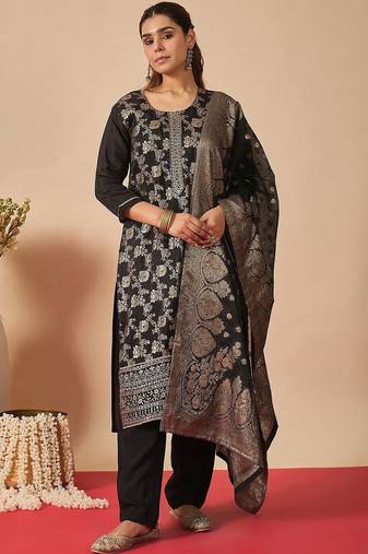 Women Ethnic Motifs Regular Kurta with Trousers & With Dupatta