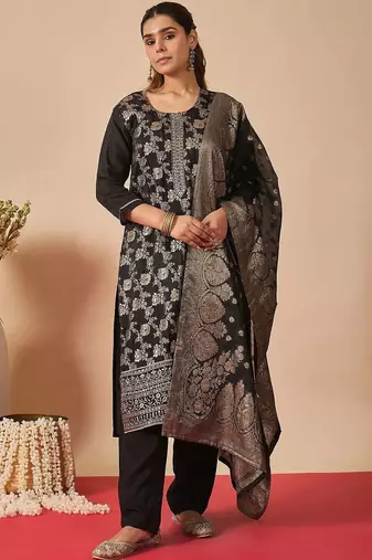 Women Ethnic Motifs Regular Kurta with Trousers & With Dupatta