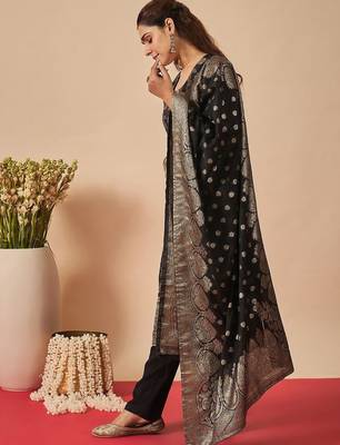Women Ethnic Motifs Regular Kurta with Trousers & With Dupatta 2