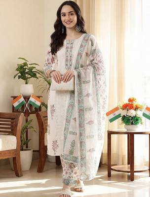 Women Floral Printed Regular Thread Work Kurta with Trousers & With Dupatta 1