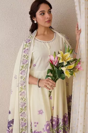 Women Floral Printed Regular Pure Cotton Kurta with Trousers & With Dupatta