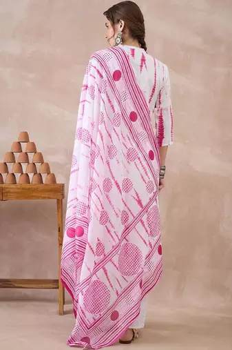 Women Printed Regular Pure Cotton Kurta with Trousers & With Dupatta