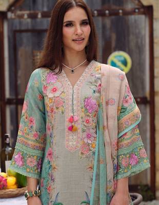 Women Floral Printed Regular Linen Kurta with Trousers & With Dupatta 3