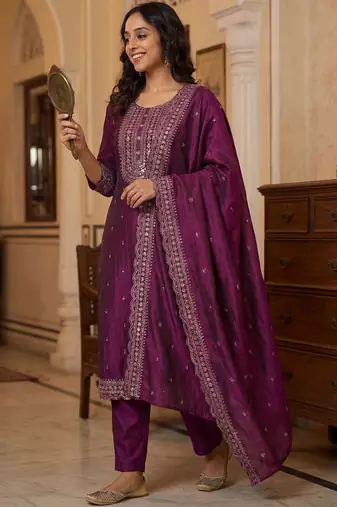 Women Ethnic Motifs Embroidered Regular Thread Work Kurta with Trousers & With Dupatta