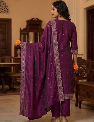 Women Ethnic Motifs Embroidered Regular Thread Work Kurta with Trousers & With Dupatta 6