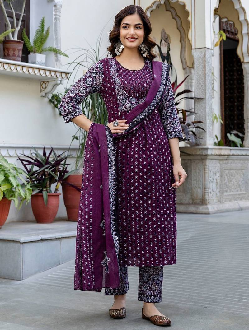 Women Ethnic Motifs Printed Regular Pure Cotton Kurta with Trousers & With Dupatta