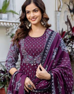 Women Ethnic Motifs Printed Regular Pure Cotton Kurta with Trousers & With Dupatta 2