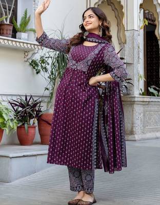 Women Ethnic Motifs Printed Regular Pure Cotton Kurta with Trousers & With Dupatta 3