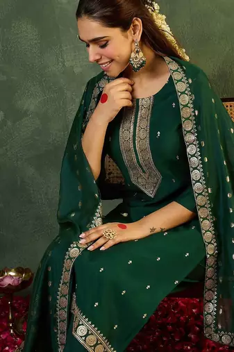 Women Ethnic Motifs Regular Kurta with Trousers & With Dupatta