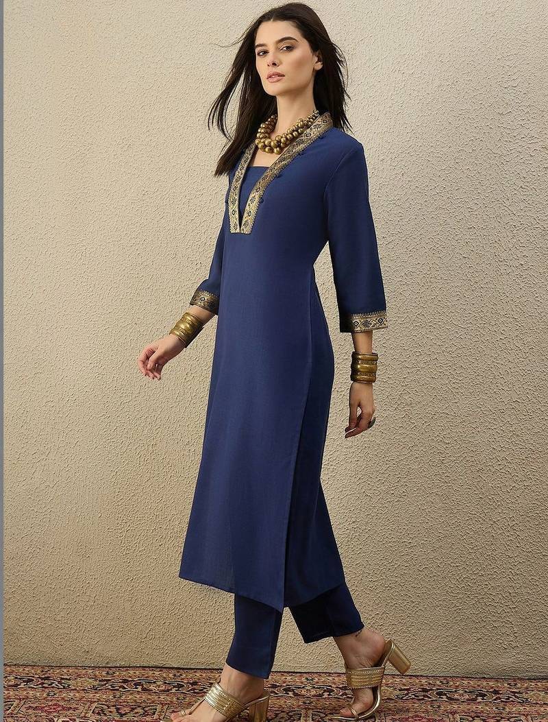 Women Ethnic Motifs Regular Kurta with Trousers