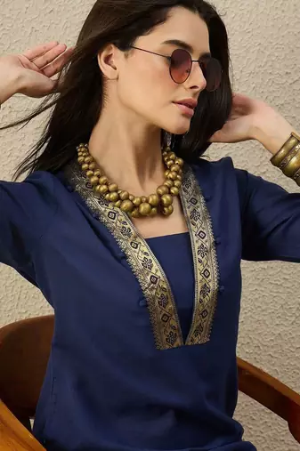 Women Ethnic Motifs Regular Kurta with Trousers