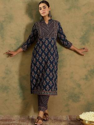 Women Floral Printed Regular Pure Cotton Kurta with Trousers 2