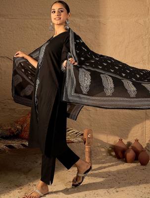 Women Ethnic Motifs Embroidered Regular Thread Work Pure Cotton Kurta with Trousers & With Dupatta 3