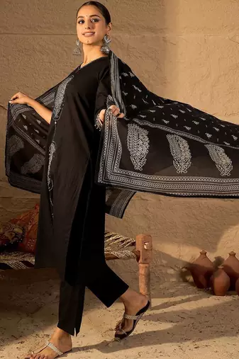 Women Ethnic Motifs Embroidered Regular Thread Work Pure Cotton Kurta with Trousers & With Dupatta