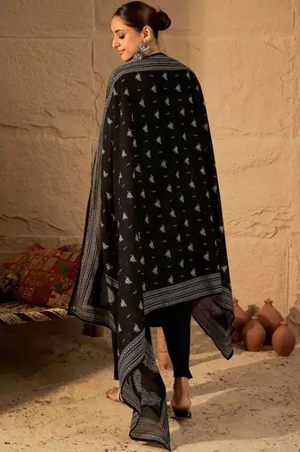 Women Ethnic Motifs Embroidered Regular Thread Work Pure Cotton Kurta with Trousers & With Dupatta