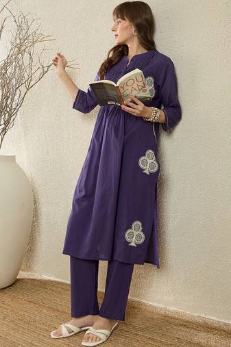 Women Ethnic Motifs Embroidered Panelled Thread Work Pure Cotton Kurta with Trousers
