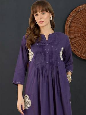 Women Ethnic Motifs Embroidered Panelled Thread Work Pure Cotton Kurta with Trousers 2