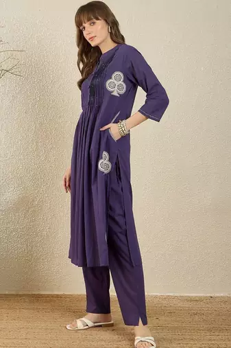 Women Ethnic Motifs Embroidered Panelled Thread Work Pure Cotton Kurta with Trousers